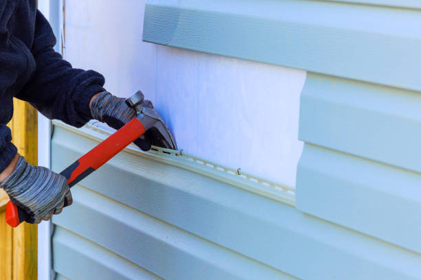 Reliable Emergency Siding Repair contractor in Fairfax Station, VA by Superior Siding Solutions